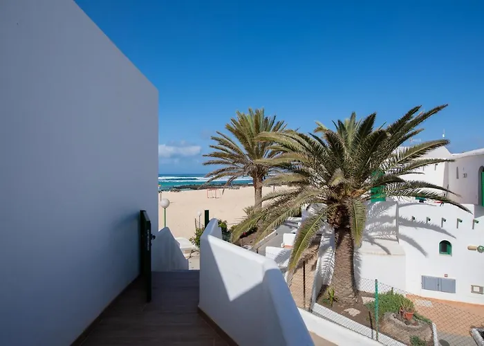 Homeforguest Modern And New Beachfront Daire La Oliva