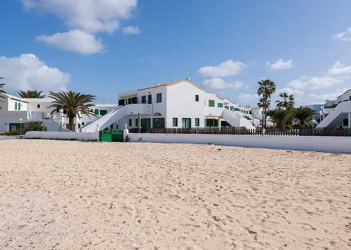 Apartmán Homeforguest Modern And New Beachfront *